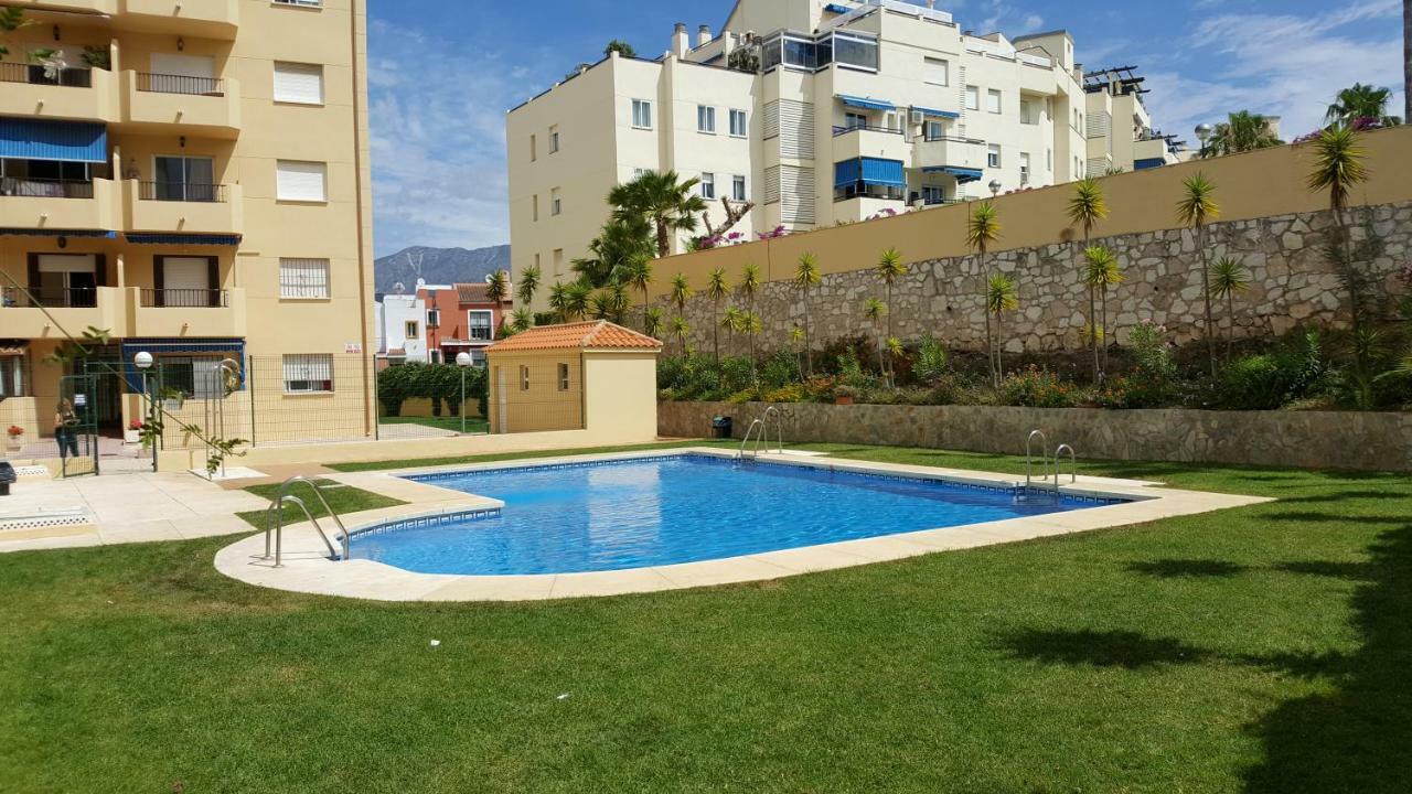 Apartamento Vinuela フエンヒロラ エクステリア 写真