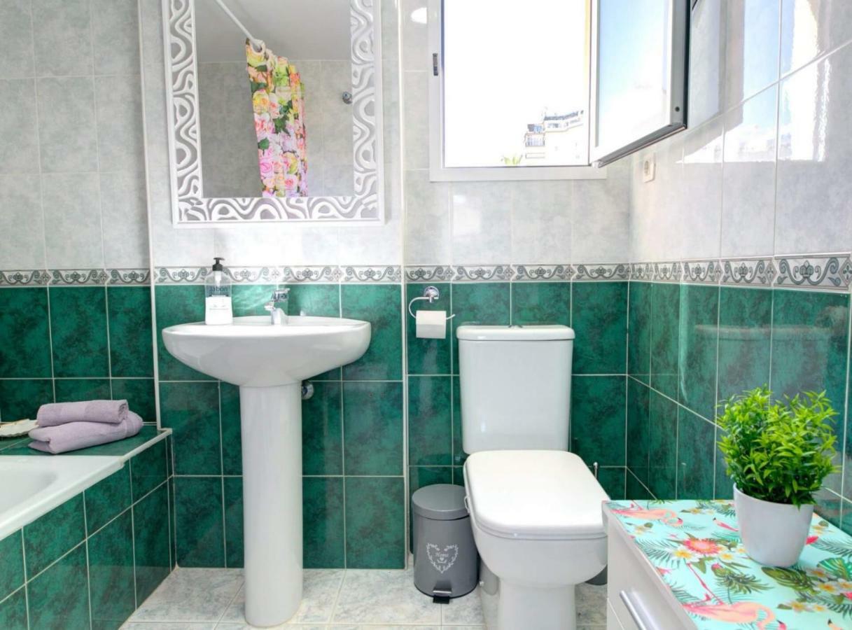 Apartamento Vinuela フエンヒロラ エクステリア 写真